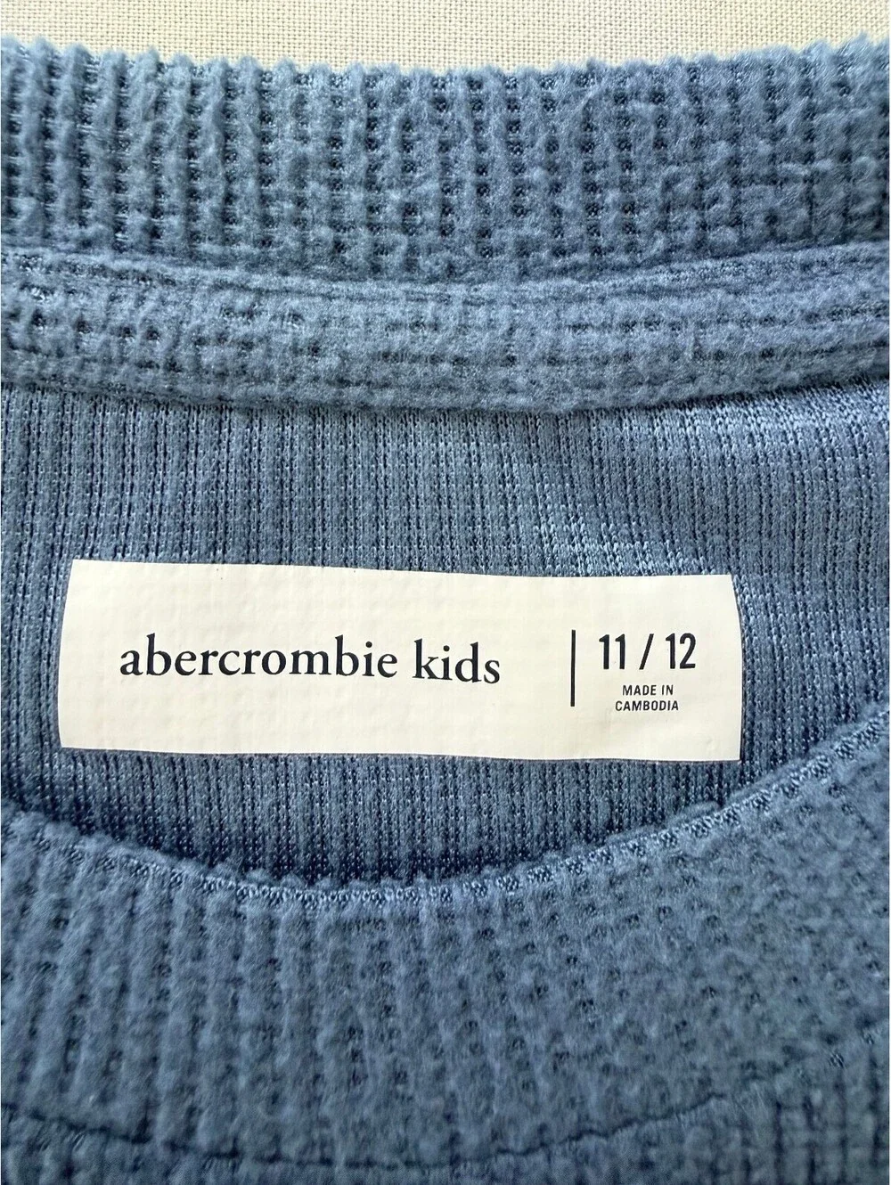 Abercrombie Kids Boys 11/12 Blue Waffle Thermal Long Sleeve Moose Logo